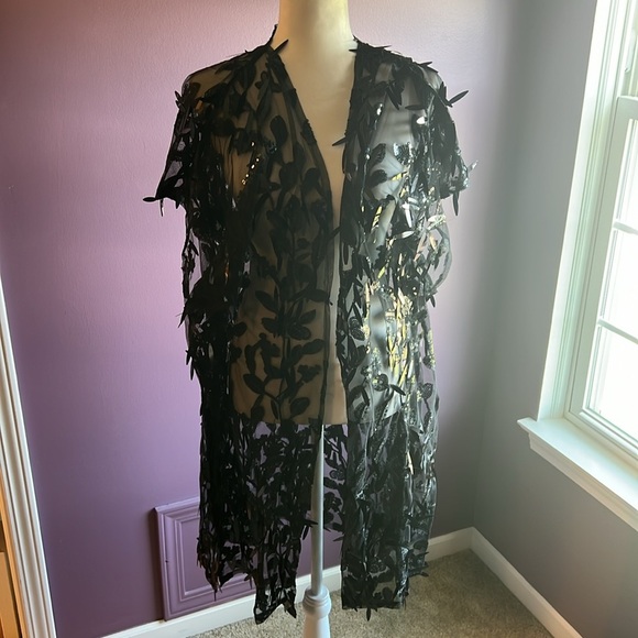 Cezanne black sequin feather Ruana Shawl cover up jacket one size - Picture 2 of 6